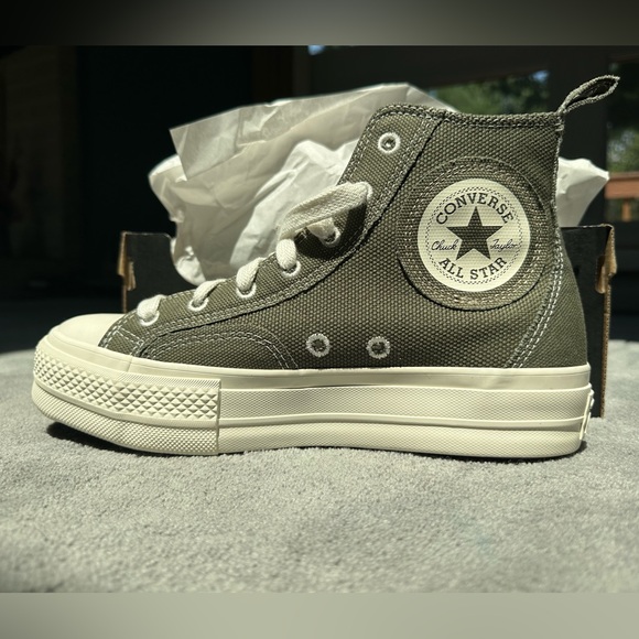 Converse Shoes - Chuck Taylor All Star Lift Platform Oversized Patch (utility)